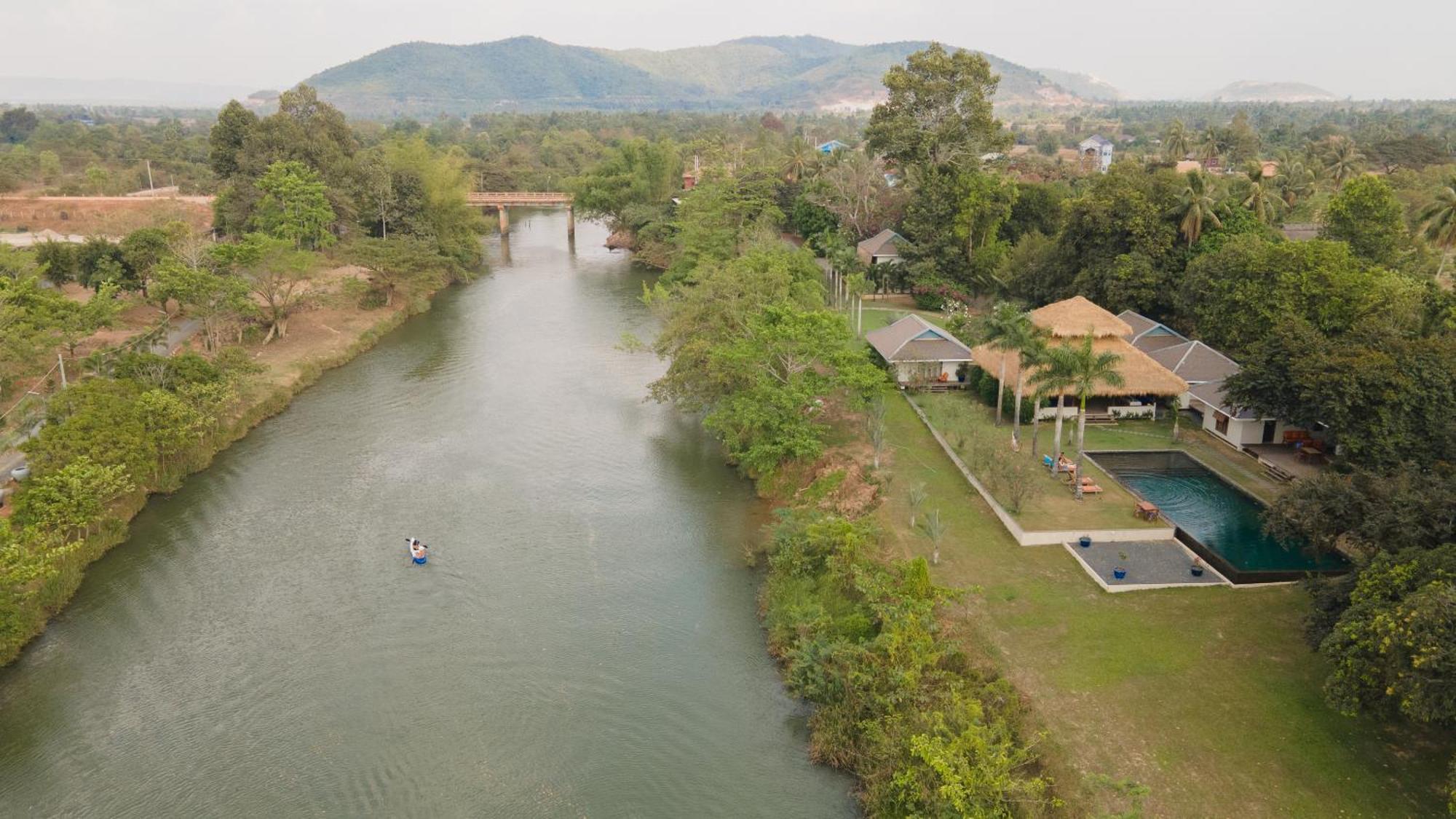 Khla Lodge Kampot Eksteriør billede